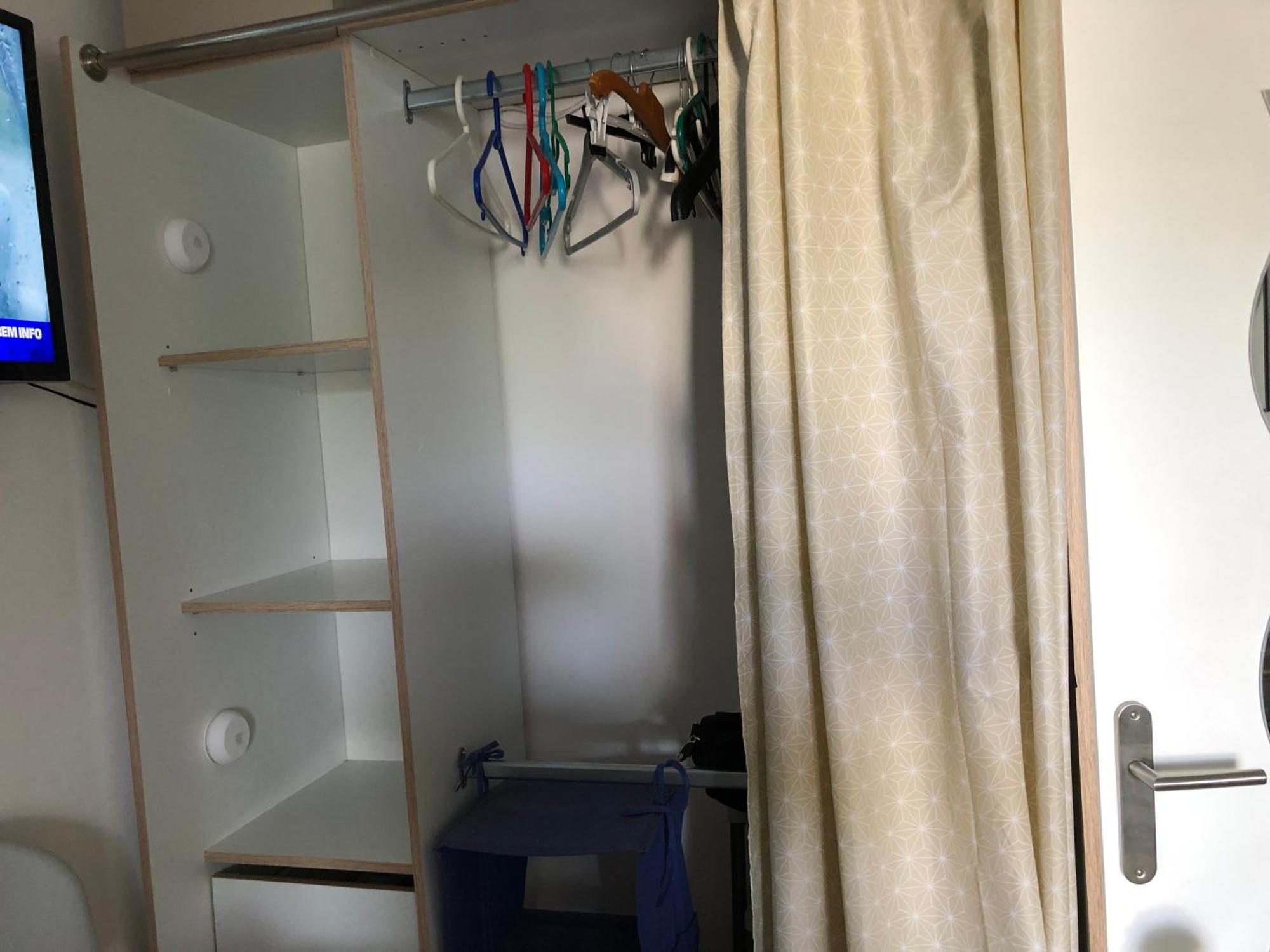 Appartement En Bord De Mer, A *